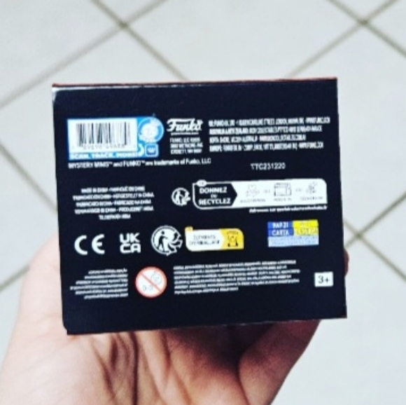 Funko Five Nights at Freddy's Security Breach Mystery Minis Glamrock Chica - Picture 14 of 14